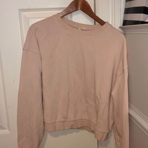 Pale pink cropped sweatshirt barely worn!
